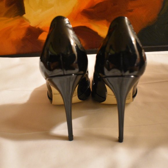 Lacosta Pump - Picture 7 of 7